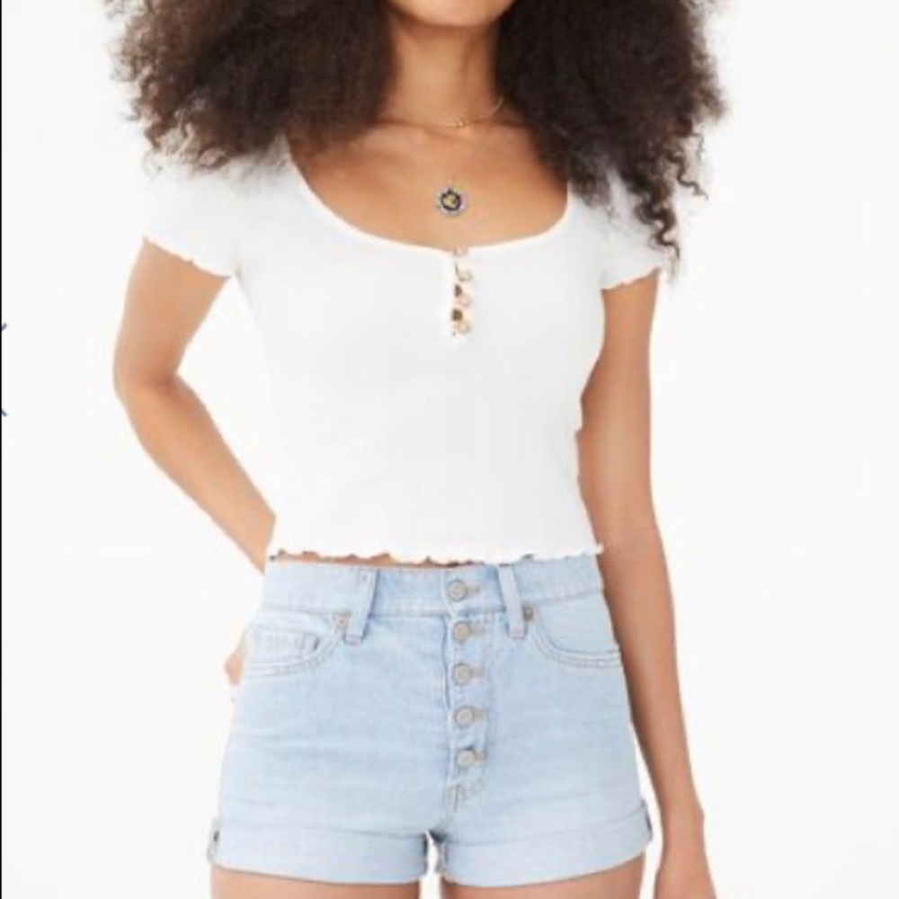 Women’s Crop Tee